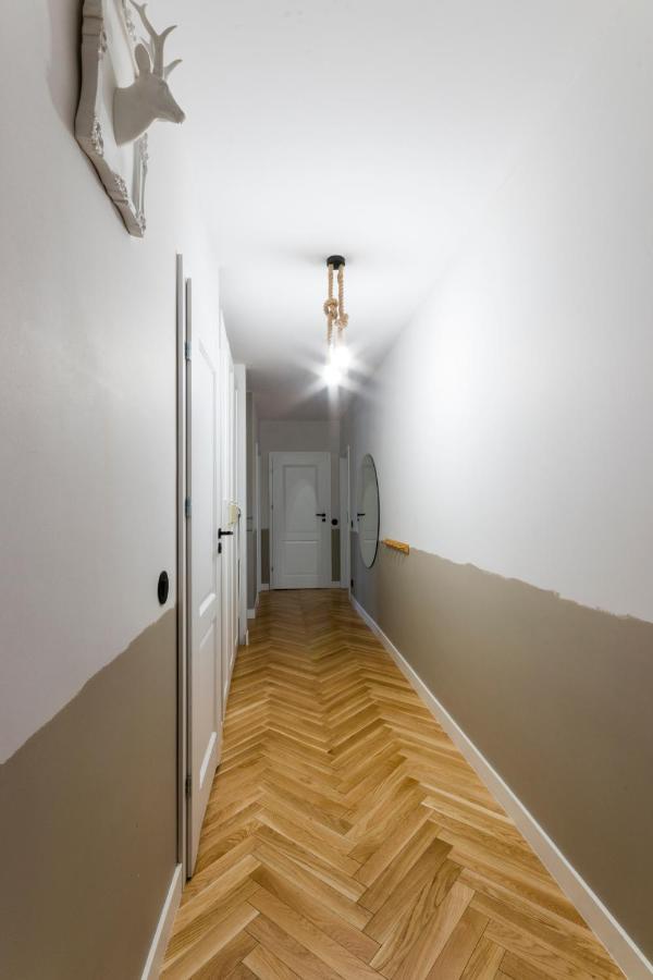 Apartament ArtApart Rynek - OldTown - Parking Wrocław Zewnętrze zdjęcie